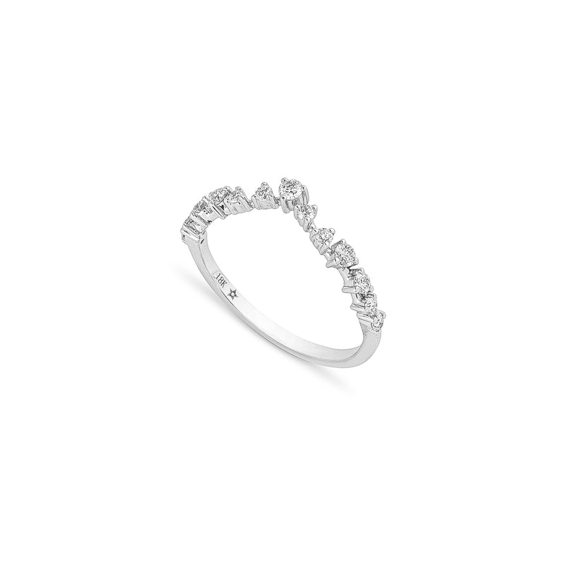 Curved diamond band