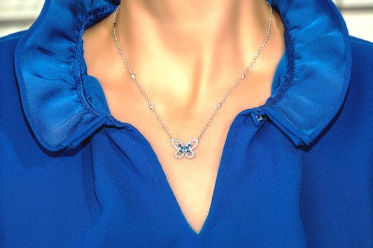 18K White Gold Sapphire and Diamonds Necklace