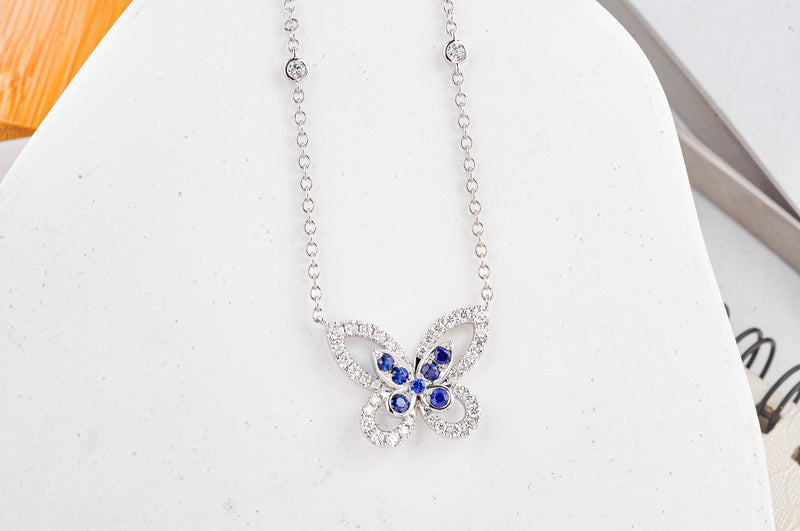 18K White Gold Sapphire and Diamonds Necklace