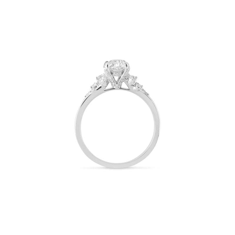 18K white Gold Round cut diamond ring